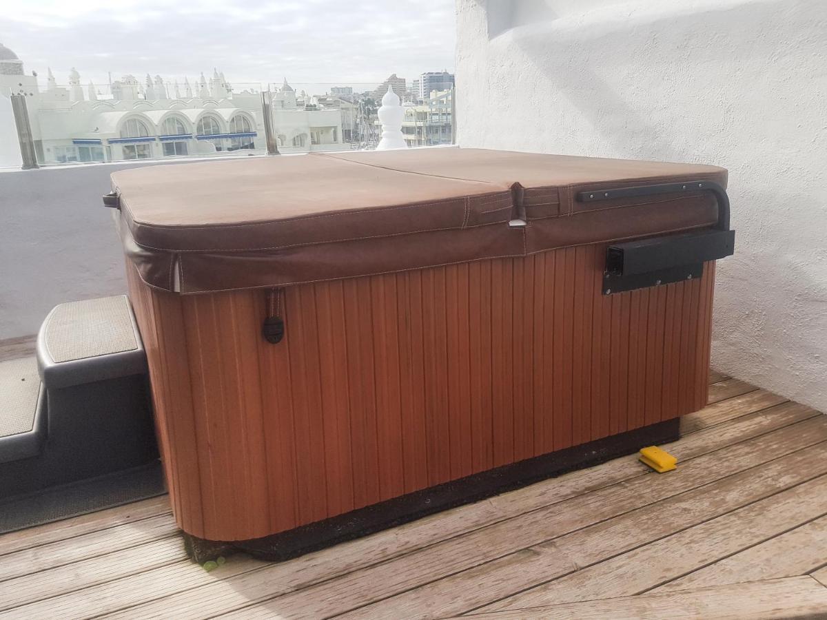 Homelystay-Benalmadena, Puerto Marina المظهر الخارجي الصورة