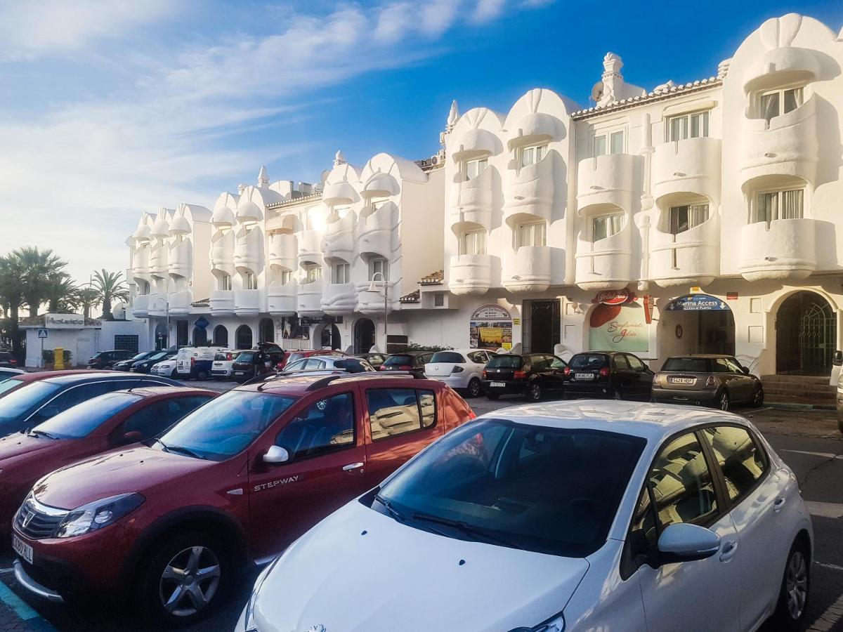 Homelystay-Benalmadena, Puerto Marina المظهر الخارجي الصورة